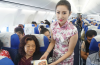 9月14-15日中秋节之际，九元航空部分航班的空姐们穿起了旗袍装迎客。