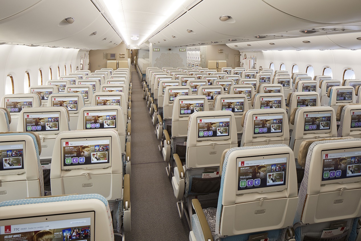 阿曼航空波音787梦想飞机首航巴黎 客舱超豪华 - 航空要闻 - 航空圈——航空信息、大数据平台