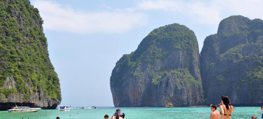 泰国决定2021年7月1日开放普吉岛 接种疫苗游客可免除隔离