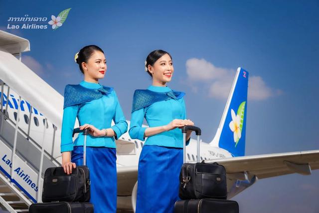老挝航空发布2022空姐新制服