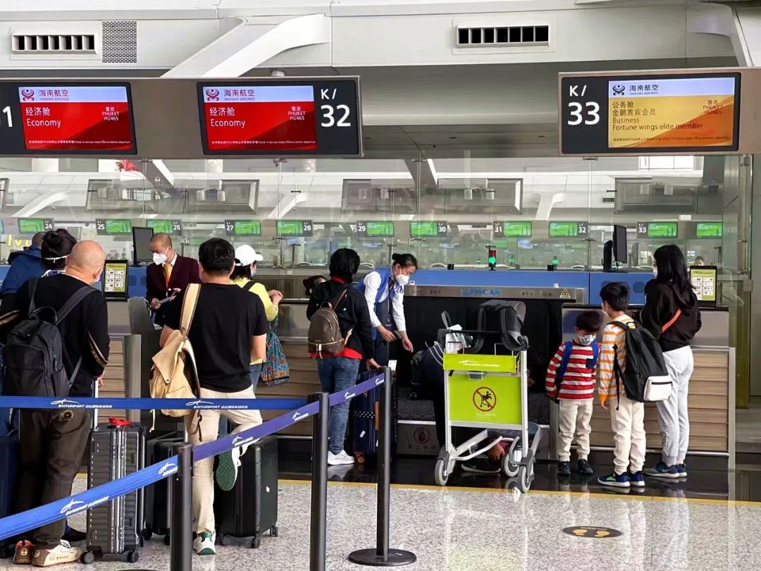 白云机场国际到达和国内出发怎么走-广州白云机场，国际出发大厅是不是跟国内出发大厅是同一个...