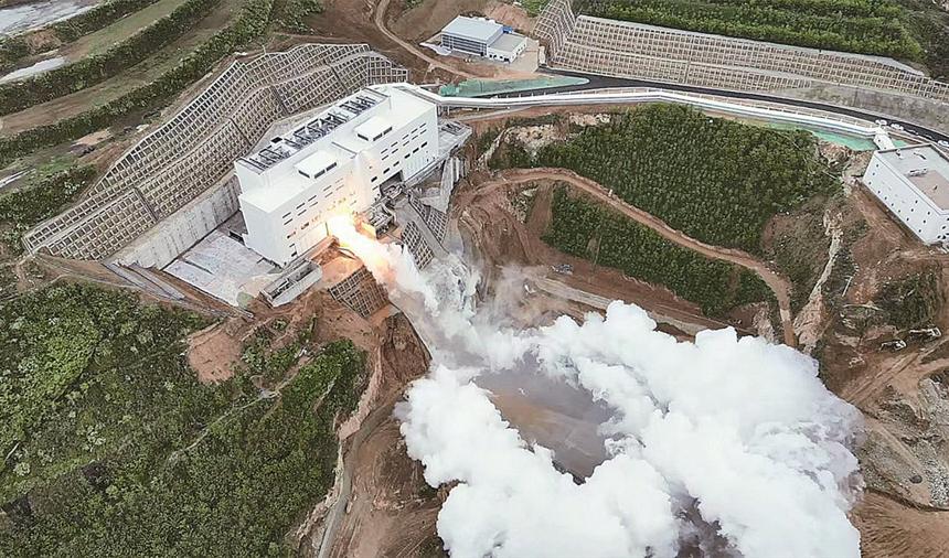 亚洲最大推力700吨液体火箭发动机试验台考台试车圆满成功