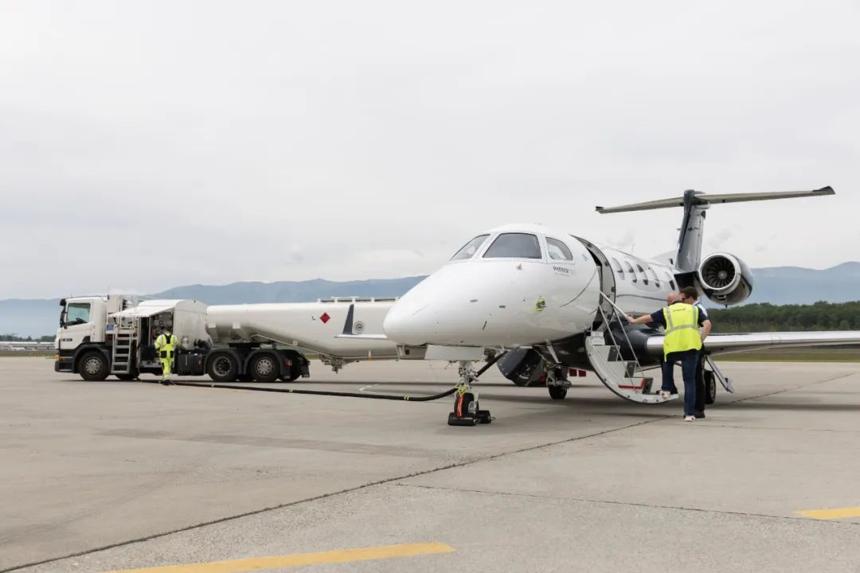 巴航工业将携飞鸿300E、领航500和领航600参加2023欧洲公务航空展
