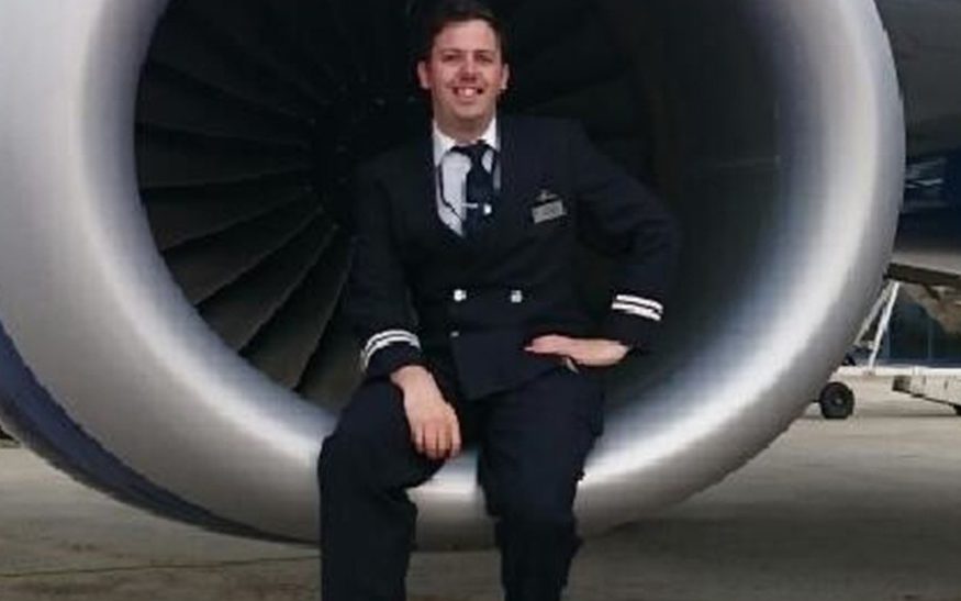 英国航空飞行员向空姐炫耀“开飞机前吸毒、喝酒” 已被解雇
