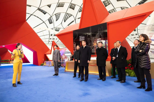 中国民航局局长赴大兴机场迎接2023年最后一天航班平安归来