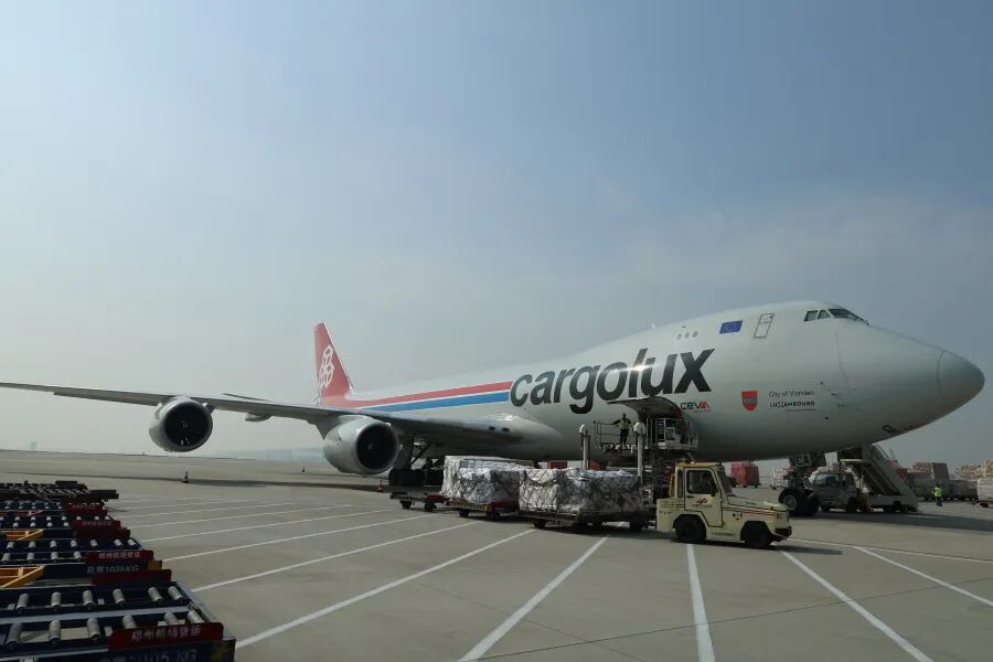 郑州机场货运量累计达82.52万吨 提前58天突破去年全年运量