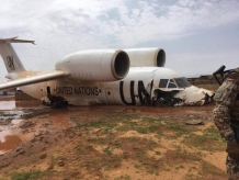 联合国一架飞机在马里硬着陆飞机严重受损 机上11人受伤