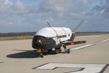 美国秘密太空无人飞机X-37B将首次由猎鹰火箭发射