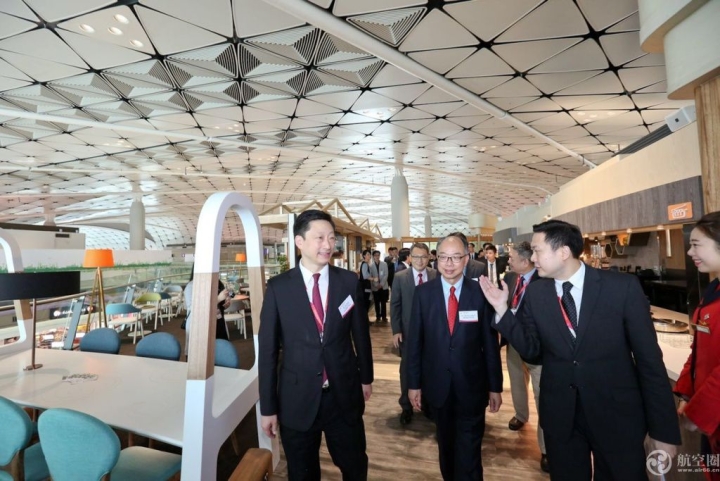 香港航空首架 A350客机于9月1日下午抵达香港国际机场