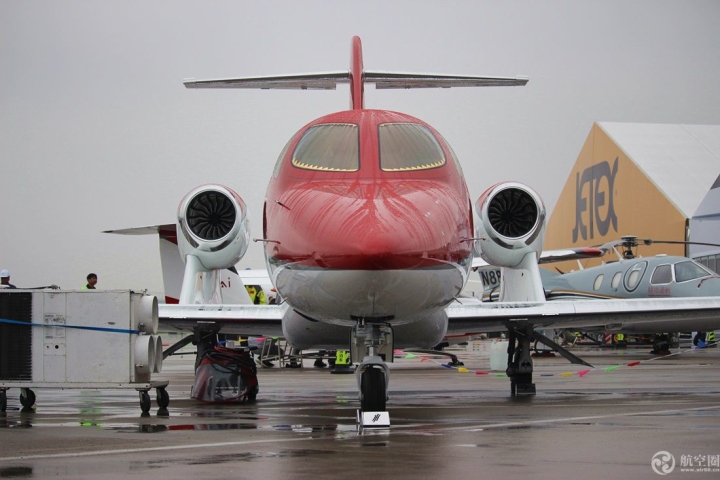 本田的轻型公务机HondaJet首次亮相中国。