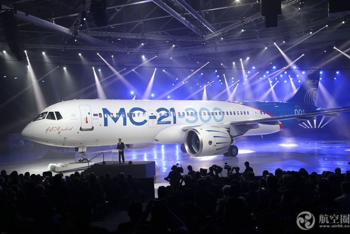 俄罗斯MS-21-300新型中程客机6月8日首次亮相