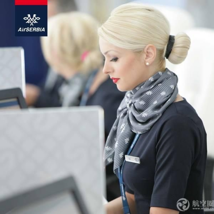 塞尔维亚航空（Air Serbia）招聘海报美女形象