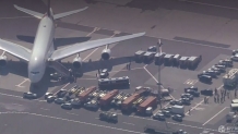 阿联酋航空载有500人客机有100人生病 降落纽约强制隔离