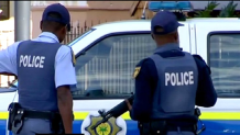 南非约堡国际机场发生持枪抢劫 致2人死亡 7疑犯受伤