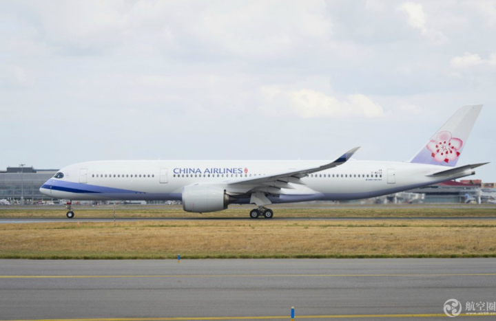 中华航空顺利接收了他们的首架A350-900飞机