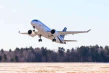空中客车全新ACJ220公务机完成首飞