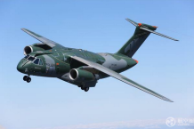 巴航工业新一代军用运输机首架KC-390原型机全球首飞完成