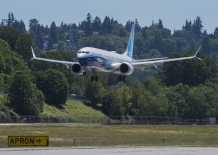 波音完成737-10首次飞行 737MAX家族最大机型开始全面测试